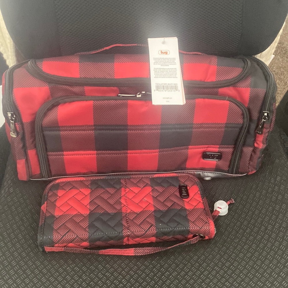 Lug 3-Piece Trolley XL set NWT with bonus matching Sleeper makeup brush holder